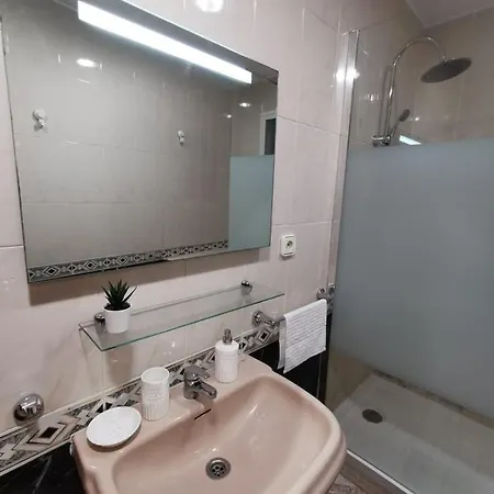 Cdz - Arteaga- Two With Queen Bed Apartment