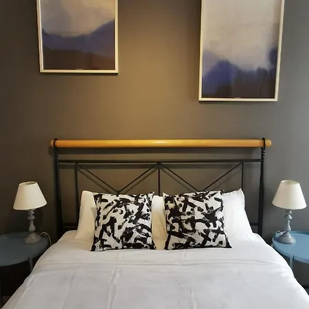 Cdz - Arteaga- Two With Queen Bed Apartment *
